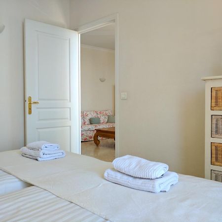 Citilet Louis Blanc 1,2,3 - Three Gorgeous, Open-Plan Apartments Cannes Exterior photo