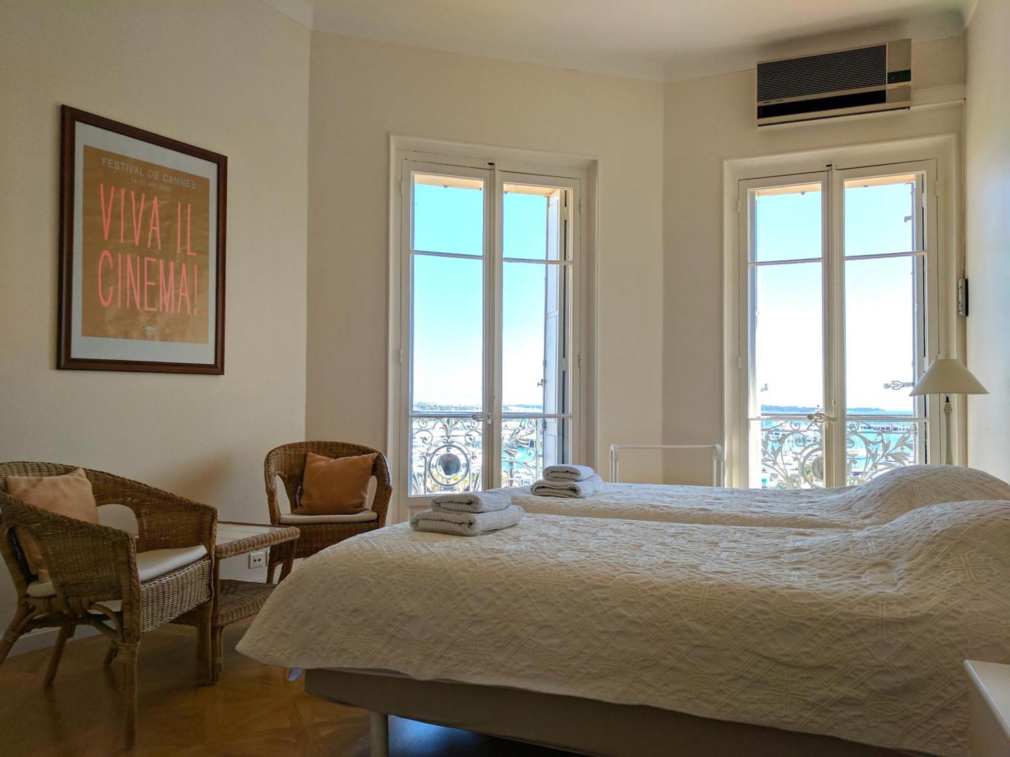 Citilet Louis Blanc 1,2,3 - Three Gorgeous, Open-Plan Apartments Cannes Room photo
